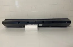 Усилитель переднего бампера для Mitsubishi Pajero Sport 2024 года на фотографиях