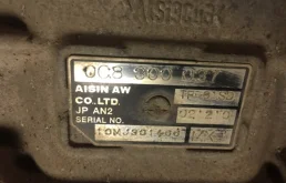 Двигатель без навесного для Porsche Cayenne 2014 года на фотографиях