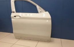 Дверь передняя правая для BMW X3 2019 года на фотографиях