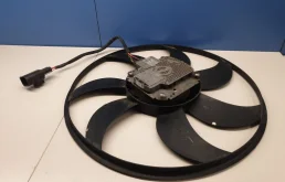 Вентилятор радиатора охлаждения ДВС для BMW X3 на фотографиях