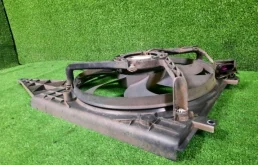 Вентилятор радиатора охлаждения ДВС для Skoda Rapid 2015 года на фотографиях