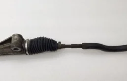 Рулевая рейка для Toyota RAV4 2008 года на фотографиях