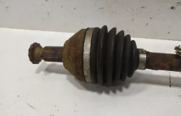 Привод передний левый для Volkswagen Polo 2012 года на фотографиях