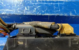 Блок управления парктроником для Volkswagen Touareg на фотографиях