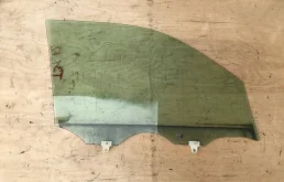 Стекло двери заднее правое для Nissan Qashqai 2011 года на фотографиях