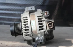 Генератор для Toyota RAV4 на фотографиях