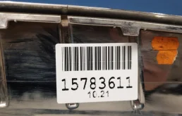 Накладка заднего бампера для Volkswagen Touareg 2018 года на фотографиях