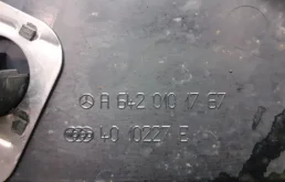 Пластиковая крышка двигателя для Mercedes-Benz GL class на фотографиях