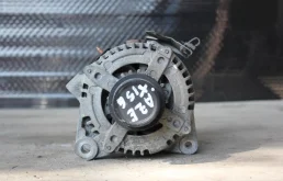 Генератор для Toyota RAV4 на фотографиях