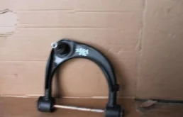 Рычаг передний верхний правый (4861060060) для Lexus LX J200 rest 2015+