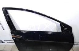 Двери для Hyundai i40 на фотографиях