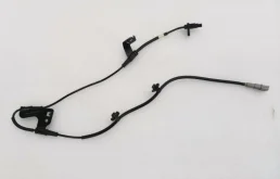 Датчик ABS передний левый для Hyundai Solaris 2021 года на фотографиях