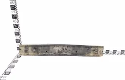 Усилитель заднего бампера для Toyota Corolla на фотографиях