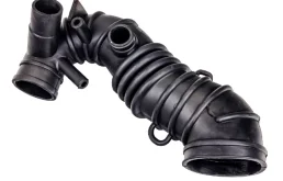 Впускной патрубок воздушного фильтра для Volkswagen Passat 2005 года на фотографиях