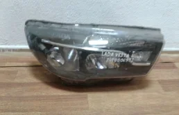 Фара правая для LADA Vesta Седан 2015+