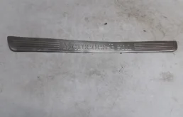 Накладка порога левая для Mercedes-Benz GLS class X166 2015-2019