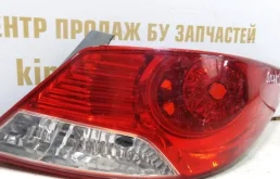 Фонарь внешний правый для Hyundai Solaris 2013 года на фотографиях