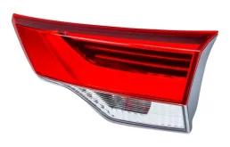 Фара правая для Toyota Highlander 2012 года на фотографиях