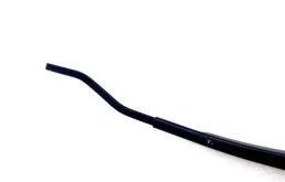 Поводок лобового стеклоочистителя правый для Hyundai Solaris 2020 года на фотографиях