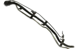 Горловина топливного бака для Toyota RAV4 на фотографиях