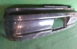 Бампер для Toyota Corolla 1999 года на фотографиях