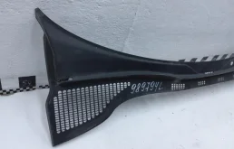 Жабо правое для Skoda Rapid 2020 года на фотографиях