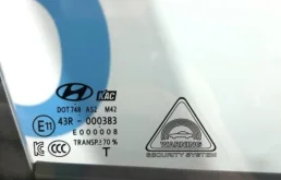 Дверь передняя правая для Hyundai Elantra 2019 года на фотографиях