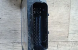 Блок управления АКПП для Volkswagen Polo 2019 года на фотографиях