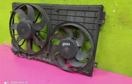 Диффузор вентиляторов для Volkswagen Golf 2009 года на фотографиях