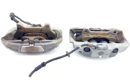 Скоба суппорта передняя для Audi A8 на фотографиях