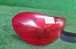 Фонарь внешний левый для Volkswagen Tiguan 2014 года на фотографиях