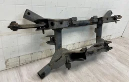 Задний подрамник для Mitsubishi ASX 2010 года на фотографиях