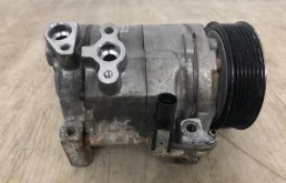 Компрессор кондиционера для Mitsubishi Pajero Sport 2010 года на фотографиях