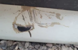 Дверь передняя правая для Nissan Note 2005 года на фотографиях