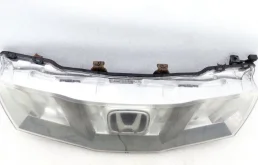 Фара ксенон левая для Honda Civic 2006 года на фотографиях