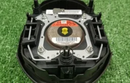 Подушка безопасности водителя для Mazda CX 5 на фотографиях