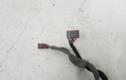 Стекла и зеркала для Land Rover Range Rover 2011 года на фотографиях