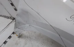 Крылья для Kia Carnival 2023 года на фотографиях