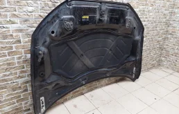 Капот для Audi Q3 2015 года на фотографиях