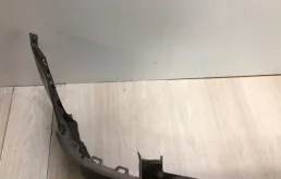 Бампер для Volkswagen Touran 2015 года на фотографиях