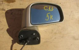 Зеркало боковое правое для Nissan Tiida на фотографиях