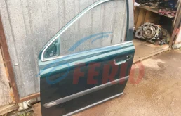 Двери для Volvo XC90 2003 года на фотографиях