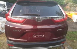 Крышка багажника для Honda CR-V 2019 года на фотографиях