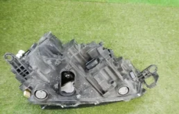 Фара левая для Skoda Rapid 2020 года на фотографиях