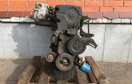 Двигатель без навесного для Kia Carens 1 FJ Rest 2002-2006