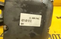 Блок ABS для Mercedes-Benz E class на фотографиях