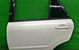 Дверь задняя левая для Lexus RX 2008 года на фотографиях