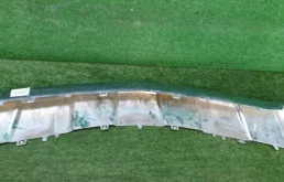 Фартук переднего бампера для Mercedes-Benz GL class на фотографиях