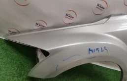 Крылья для Dodge Caliber на фотографиях