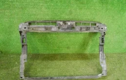 Панель радиатора (телевизор) для Volkswagen Passat на фотографиях